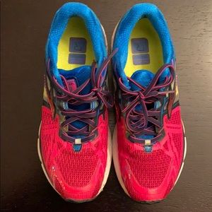 Brooks Ravenna Sneakers